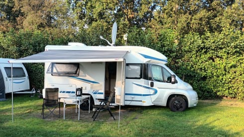 Camper met sfeer – 4 Person Chausson half integral