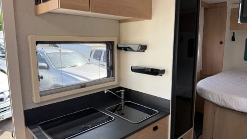 Ramone – 4 berth Citroën semi-integrated from 2025
