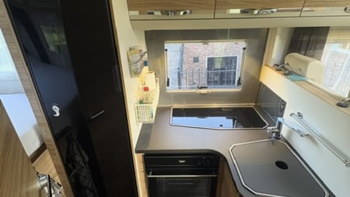 Ons Hotel op wielen – 2p Adria coral s 600 sl Mobil from 2018