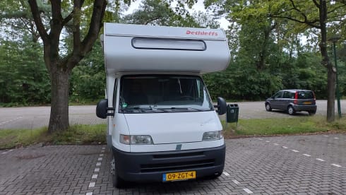 Globetrotter  – 4 persons Dethleffs Globetrotter Esprit 2001 ALKOOF 