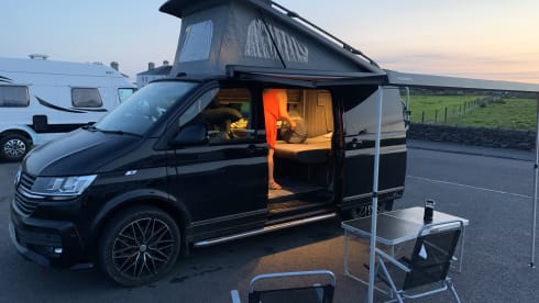* Automatic* 4 berth VW camper with all mod cons