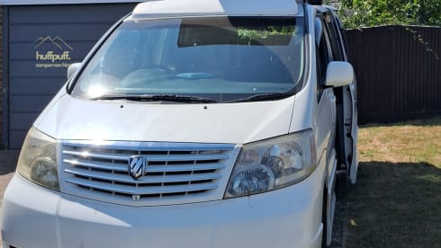 Herbert – Herbert | Cosy Family Campervan | Automatic