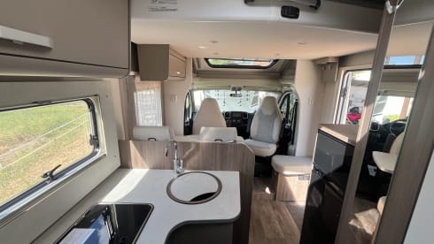 Carado T338 - LONGITUDINAL BEDS model 2024