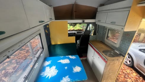 Your heart is the Light of this World – 4p Renault bus uit 2000