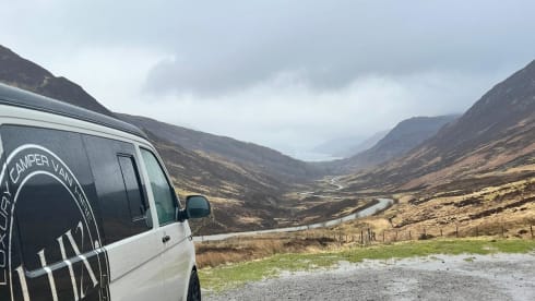 Archie – Luxury VW Campervan For Hire 