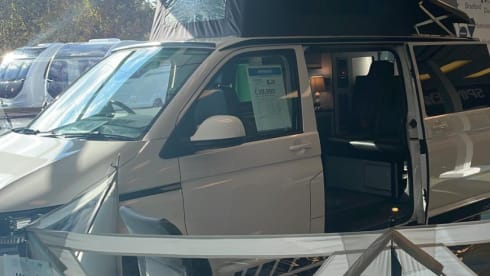 ORCA – Brand new interior 4 berth Volkswagen Campervan from 2017