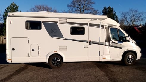 Fully furnished 2p Knaus 650MEG2 2019, length beds