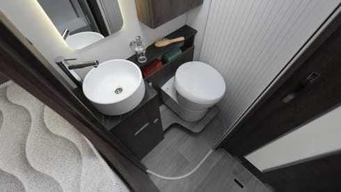 Benimar Cocoon 463 – New Ford 4p semi-integrated from 2025 
