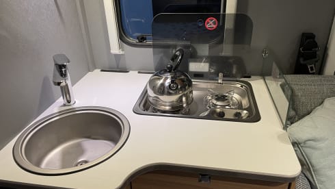 Mali the Moho – 4 berth Dethleffs semi-integrated from 2021
