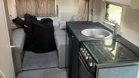 *AUTO-RÉSEAU* Swift Edge 2022 automatique 6 couchages