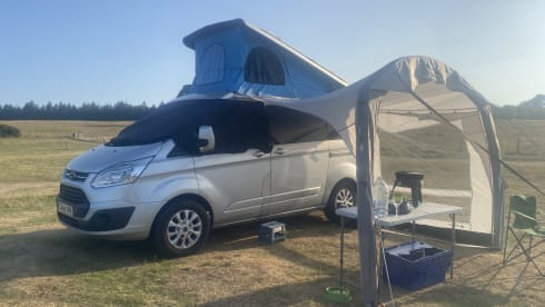 Ford Custom Campervan (4 berth)
