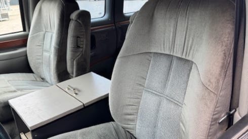 GMC v8 – 2p Other campervan from 1997