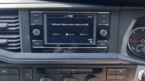 Clara – 4 Berth VW T6.1 Camper