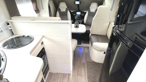 Luxury Chausson with air conditioning and air suspension emission 6
