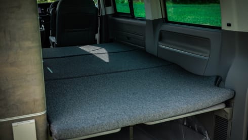 Luxury Camper – Volkswagen California Ocean automaat met 4 slaapplaatsen, 201 pk, 4Motion camper (2024)