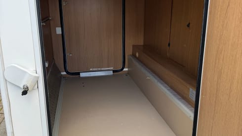 6p Rimor alcove from 2017
