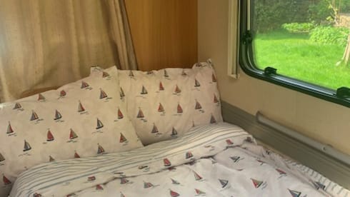 Swifty – Cosy 4 berth motorhome for all your family adventures.....