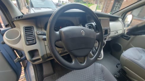 Butler – 4p Renault campervan from 2009