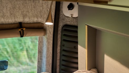 - voor de uitslapers – Camping-car modulaire avec toit relevable pour 4 personnes