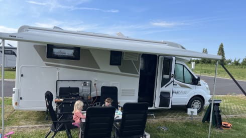 Morris  – 5p McLouis semi-integrated from 2024