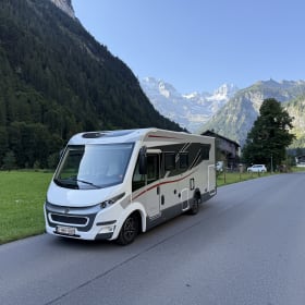 4p McLouis Continental Van 2025. Nieuw!