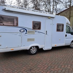 4p Fiat semi-integrated uit 2006