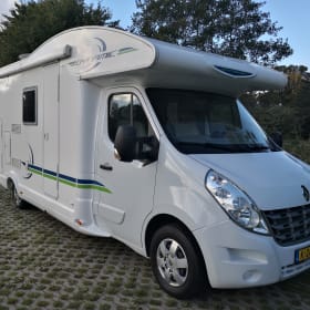Camper Dynamic – Rimor semi-integrated uit 2014