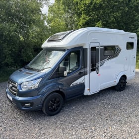 Autotrail Excel 620G with Pop Top Roof