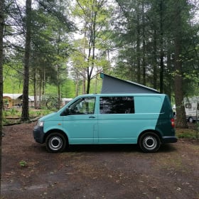 Volkswagen T5 frais (autosuffisant)