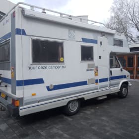 Bluebird – Fiat 280 / Knaus van 1990