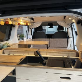 VW ID.Buzz (bleu/blanc) eVentje