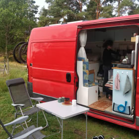 Vespa – Unieke 2p zelfbouw buscamper