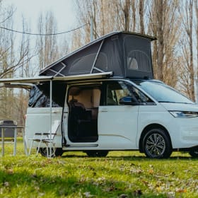 C115 – NEW - Volkswagen T7 e-Hybride OCEAN