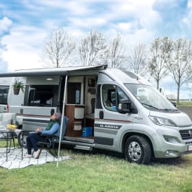 Cees – Adria Twin 600 SP 2-seater Automatic 