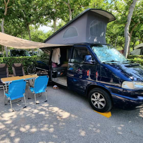 Carloz – * VW California Westfalia - Magnifique camping-car toutes options *