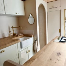 Beachwaves – Beachwaves, where the road meets the sea! 