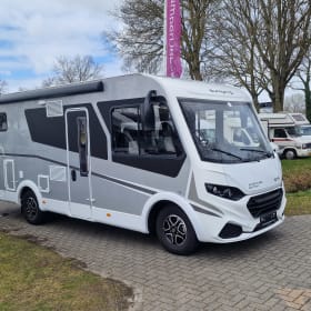 C17 – Luxe Sunlight I67S Automaat 2x Airco 4P