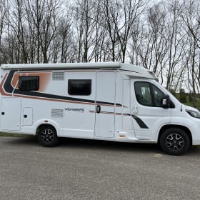 Blue Pepper – Weinsberg Pepper Nice compact camper (2020) for 2 people