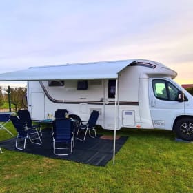 JOPI Campervibes – Luxe gezinscamper 5 personen staat voor je klaar!  