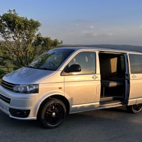 VW Transporter Camper, Luxury 2 Berth