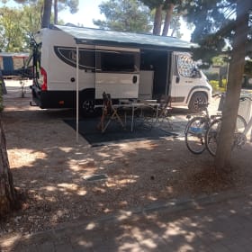 2p Benimar bus from 2023