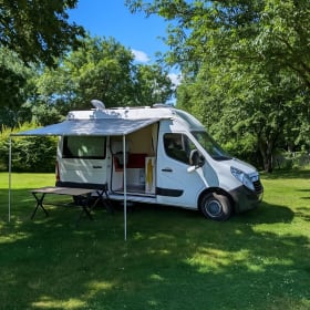 Roamano – 2p Other bus from 2015