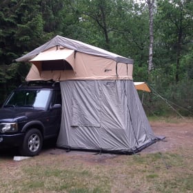 Land Rover Discovery met daktent!