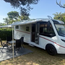  Nieuwe Dethleffs globebus 
