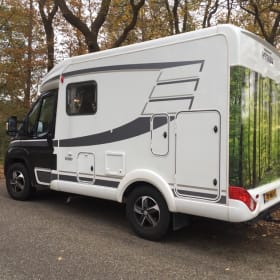 Compacte, moderne en bovenal gezellige camper