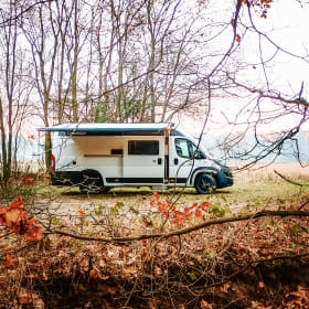 Hectorhetbusje – 2p Chausson Buscamper uit 2021