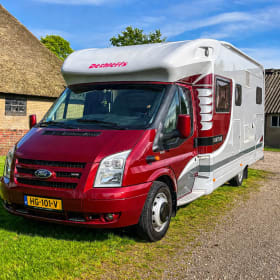 4p Dethleffs semi-integrated from 2007