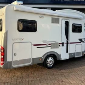 5 persoons  ADRIA Mobil Matrix M 650 SF     