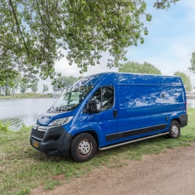 Boaz de Bus – Camping-car de luxe et ludique à monter soi-même L3H2