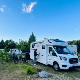 OK camper – 4p McLouis semi-integrated uit 2022
